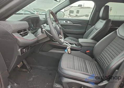 2025 Ford Explorer St-Line z USA, uszkodzony, nr VIN 1FMUK8KH4SGC04402